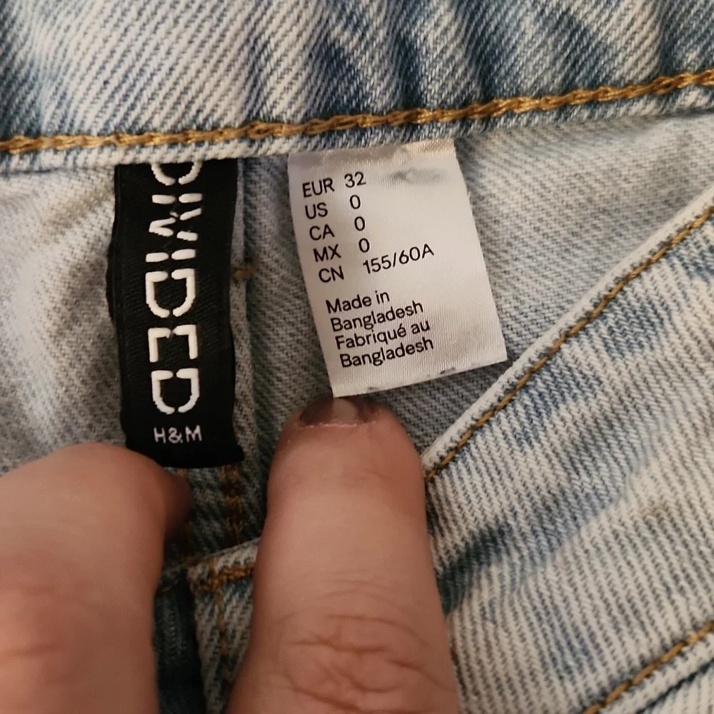 H&M Divided jeans - Picture 2 of 4